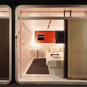 ファースト 築地 カプセルホテル